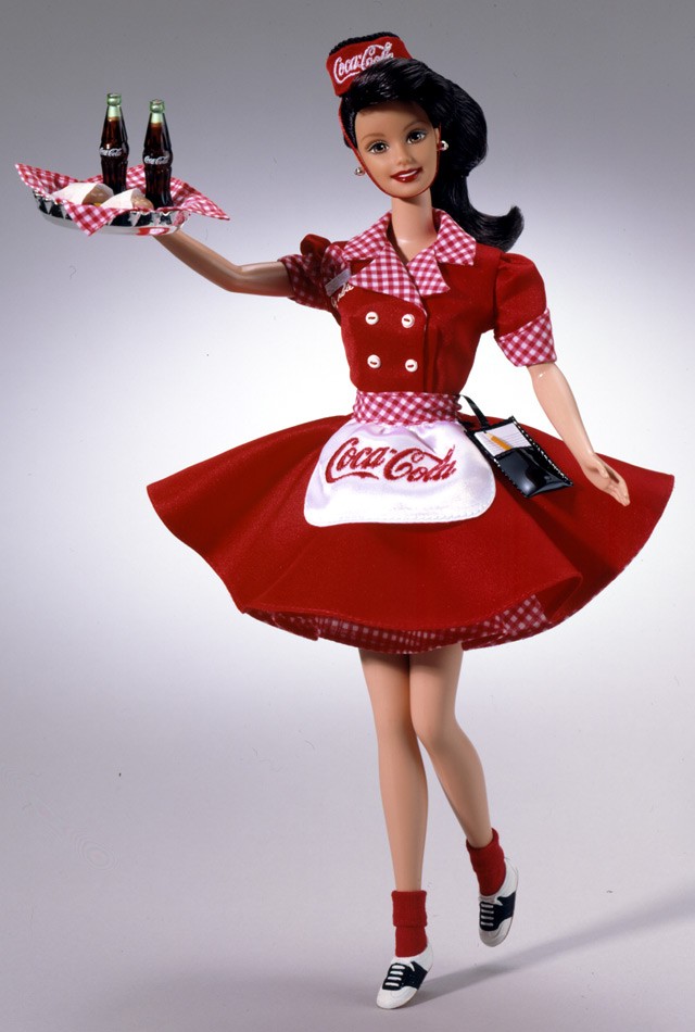 Coca-Cola (Brunette Waitress) Barbie
